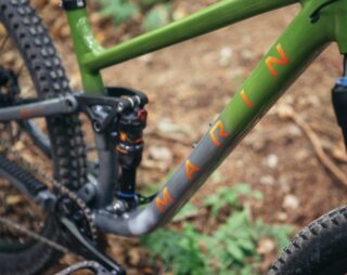 Rift Zone XR AXS frame detail.