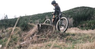 Marin rider Lynnee Jacks aside a Pine Mountain 2.